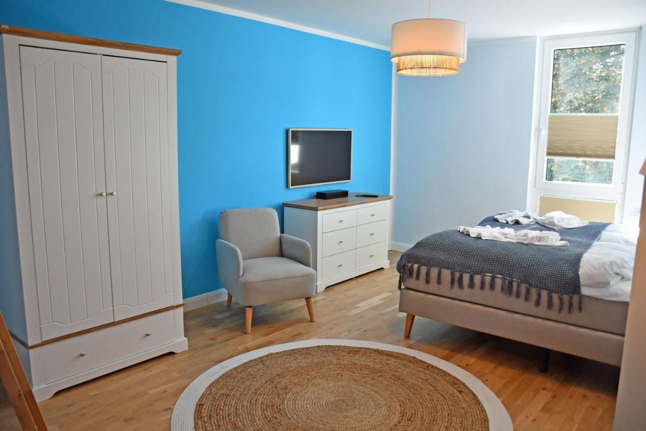 Schoene Ferienwohnungen Mit Kamin Im Ostseebad Sellin Екстер'єр фото